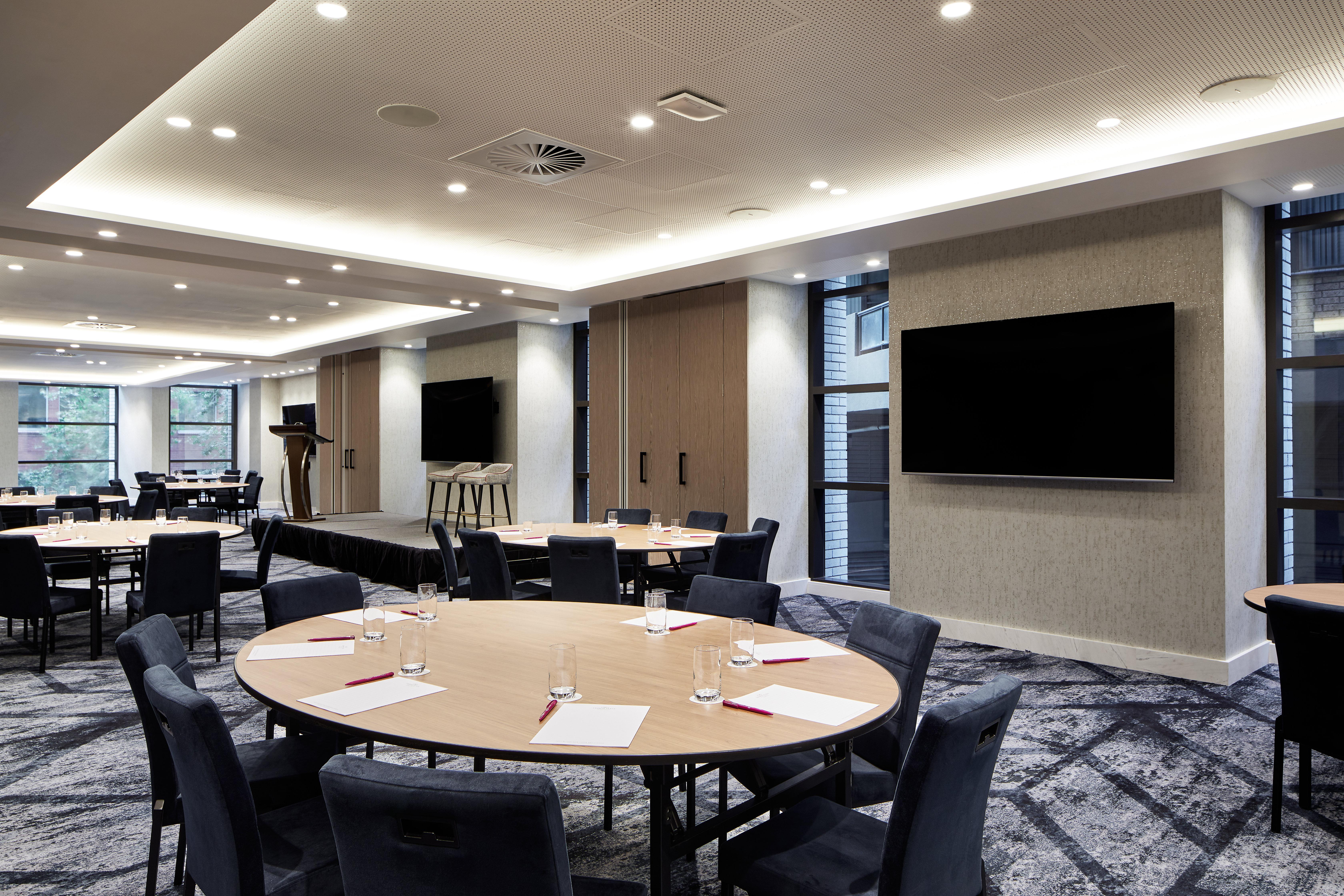 Crowne Plaza Sydney Darling Harbour By Ihg Hotel Exterior photo
