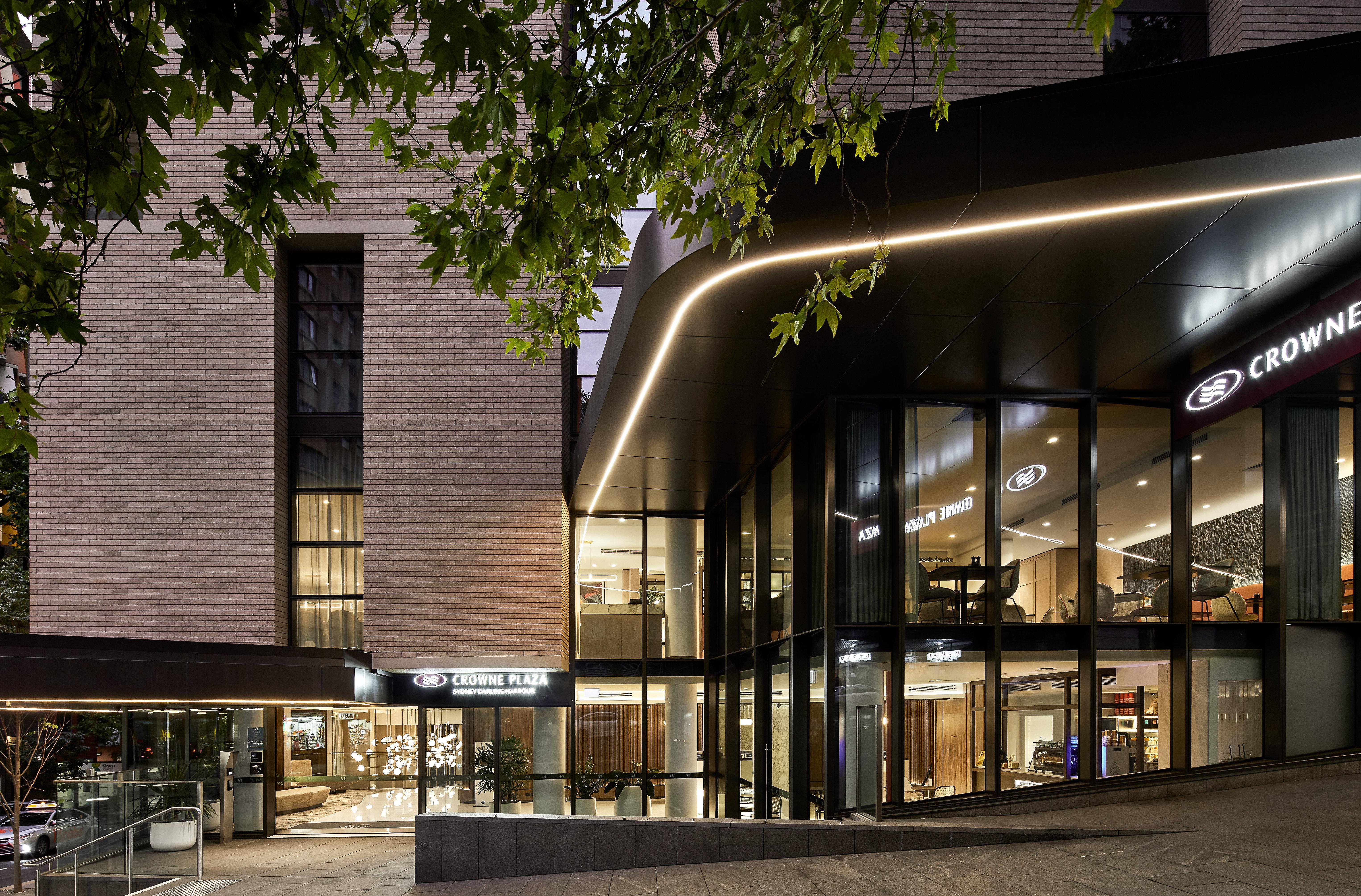 Crowne Plaza Sydney Darling Harbour By Ihg Hotel Exterior photo