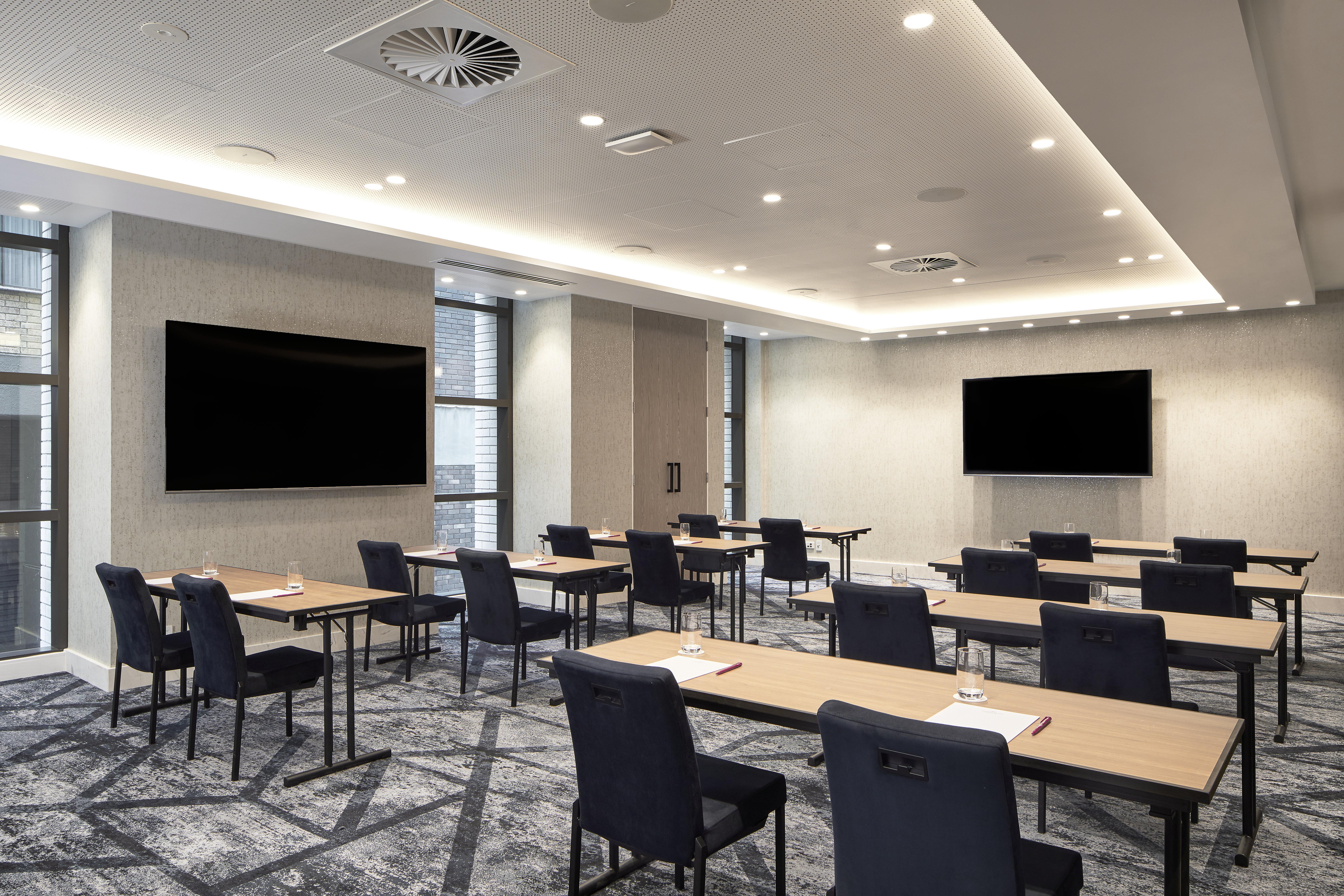 Crowne Plaza Sydney Darling Harbour By Ihg Hotel Exterior photo